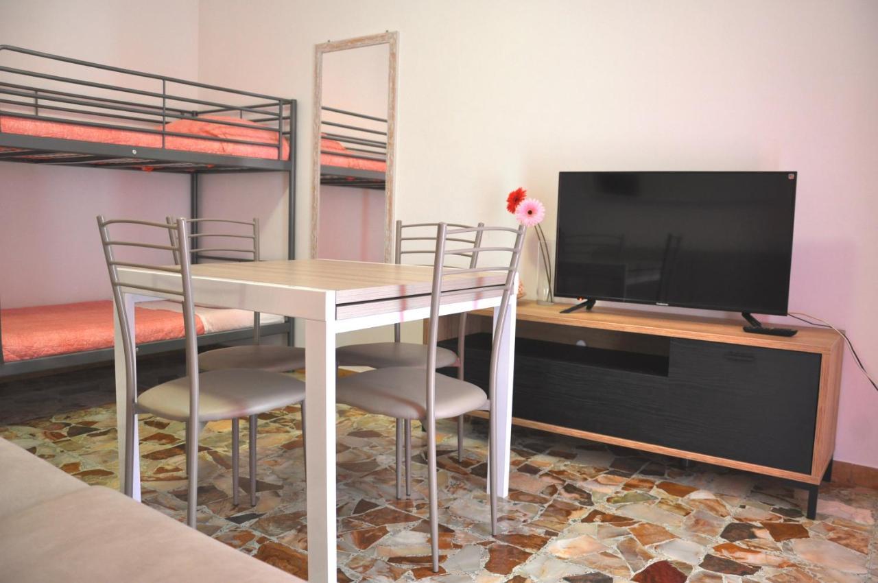 Apartamento Viale Repubblica 329 1 Pietra Ligure Exterior foto